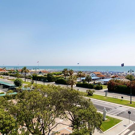 Grand Hotel Forte dei Marmi Bagian luar foto