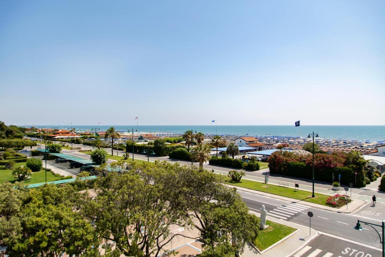 Grand Hotel Forte dei Marmi Bagian luar foto