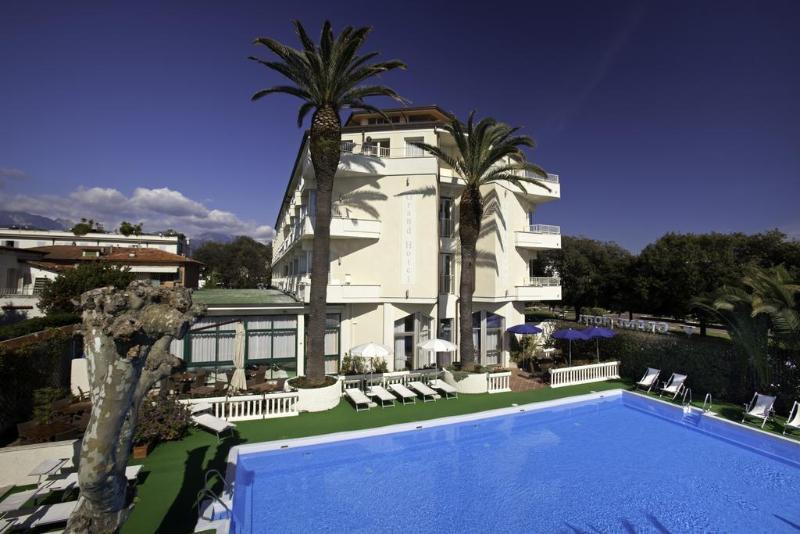 Grand Hotel Forte dei Marmi Bagian luar foto