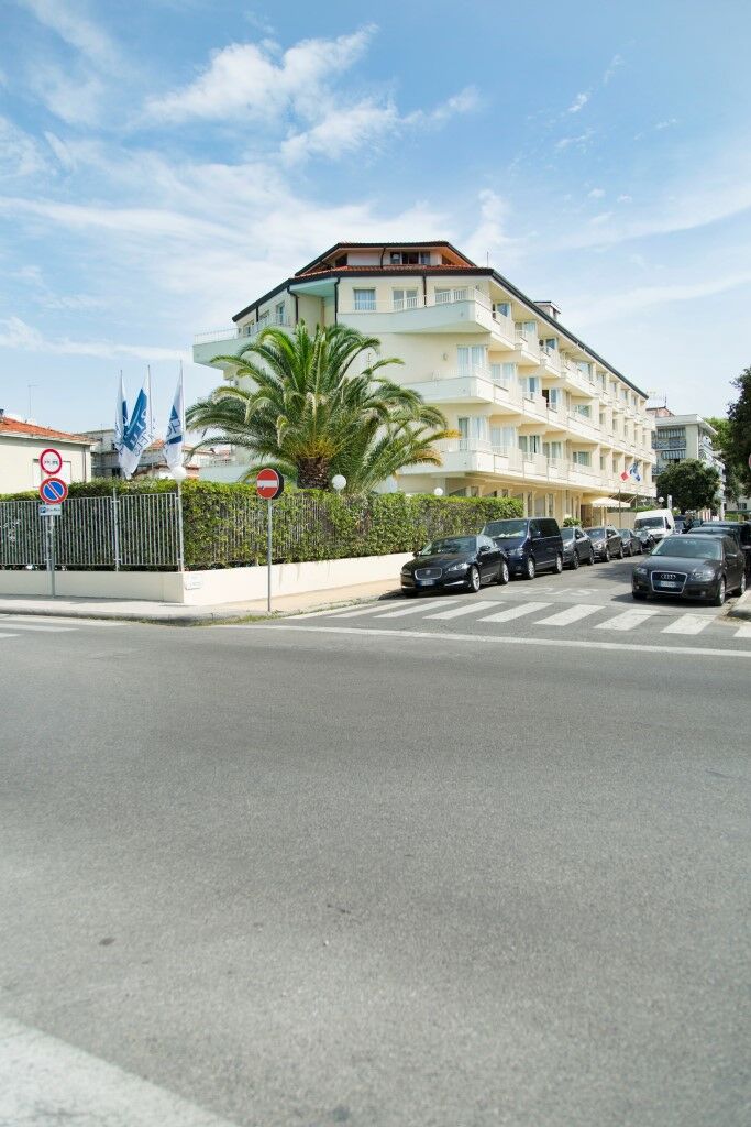 Grand Hotel Forte dei Marmi Bagian luar foto